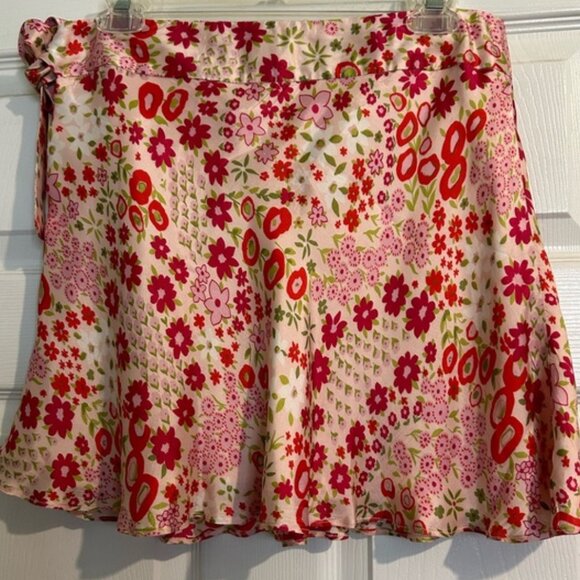 Dresses & Skirts - Skirt